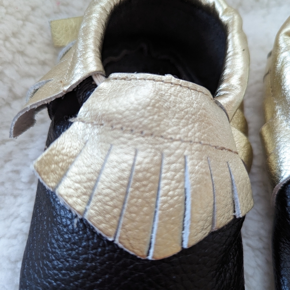 Baby Girl Leather Moccasin Shoes Black and Gold 6-12m 12-18m - Picture 2 of 9